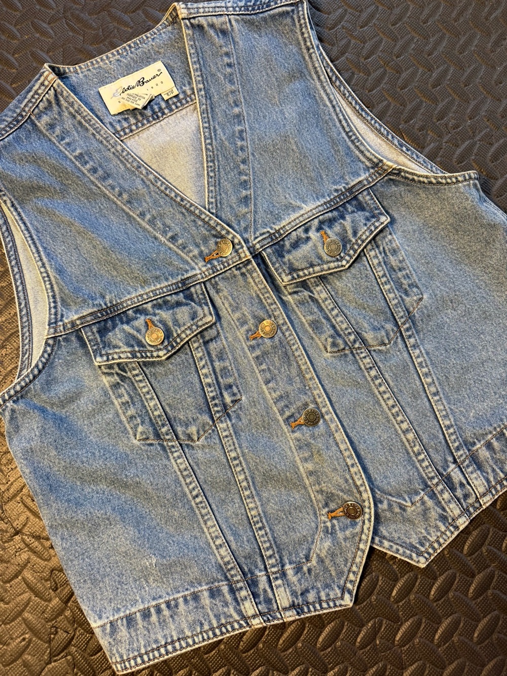 Eddie Bauer 90’s Vintage Light Wash Utility Denim Vest 100% Cotton Size Small - Picture 4 of 9